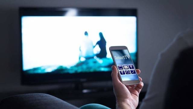 How to Connect Your Phone to Your TV Wireless